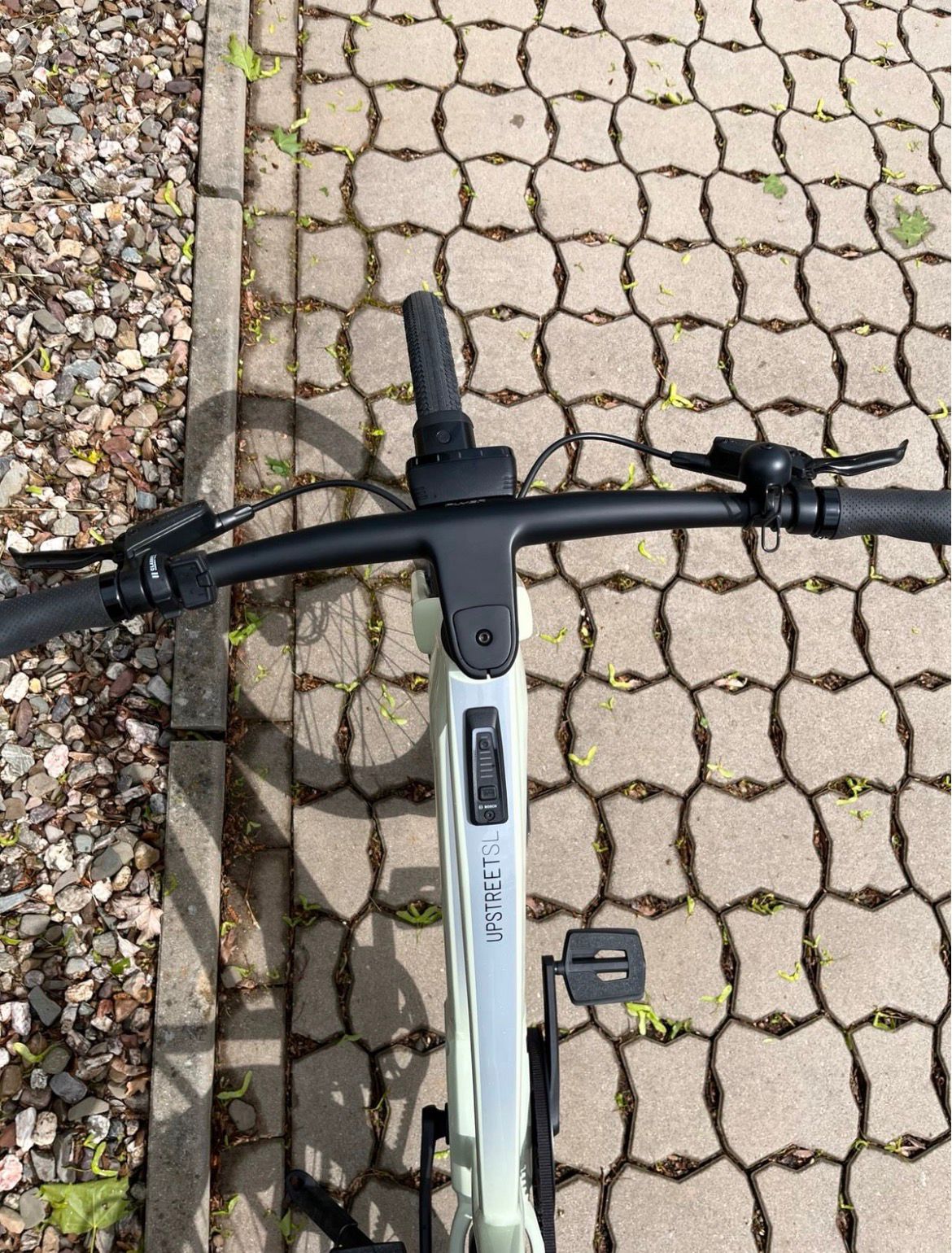 Hochwertige FLYER E-Bikes FLYER Upstreet SL 3.63 Mixed Frosty