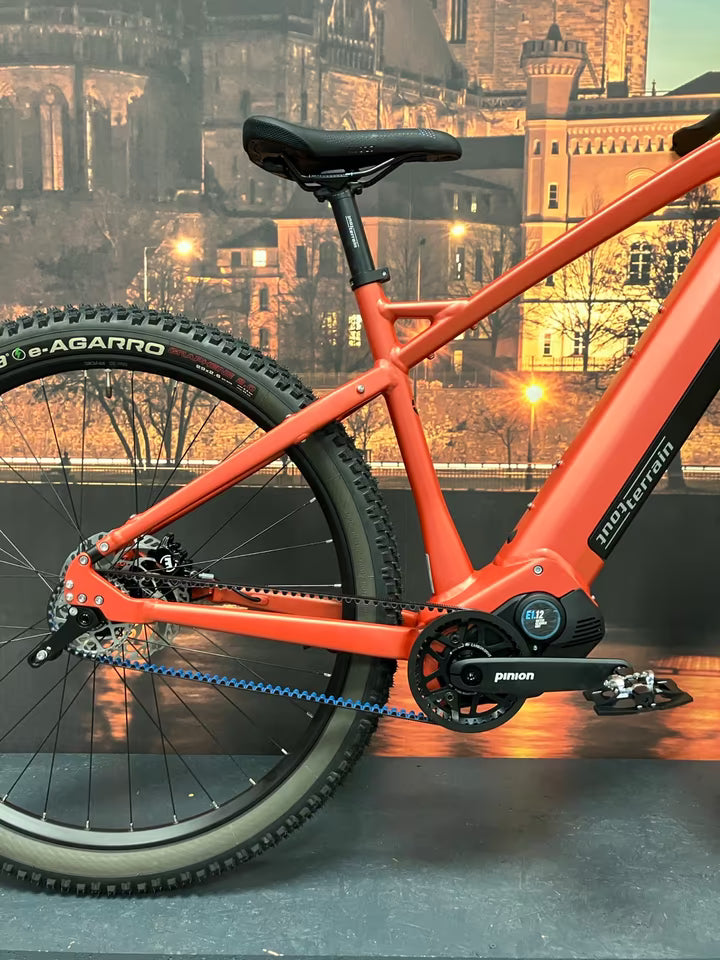 Tout Terrain Divide Select 5.1 – E-MTB mit Pinion-MGU & Riemenantrieb