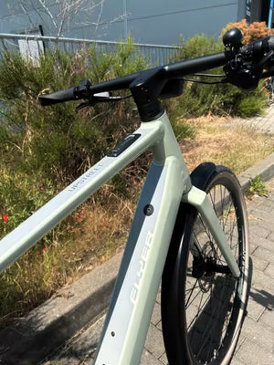 Hochwertige FLYER E-Bikes FLYER Upstreet SL 3.10 Gents Frosty