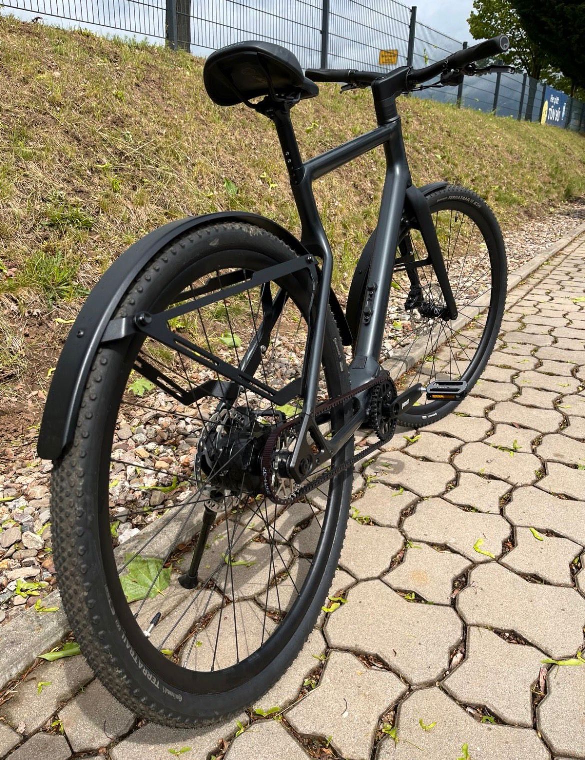 Urwahn Urban Bike Stadtfuchs 2.0 in Deep Space Black